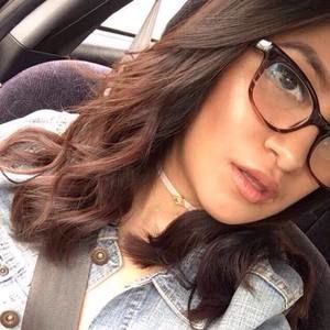 Meet your Posher, Mikaela